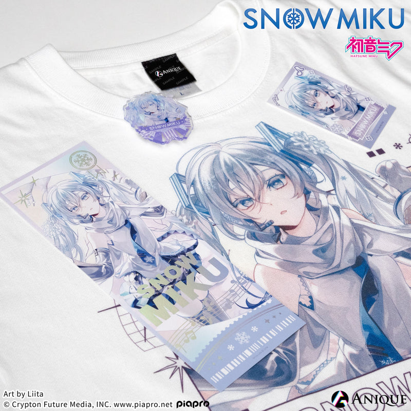 [SNOW MIKU] 雪ミク 描き下ろしイラスト【四季の移ろい】初音ミク Tシャツ（フリーサイズ）