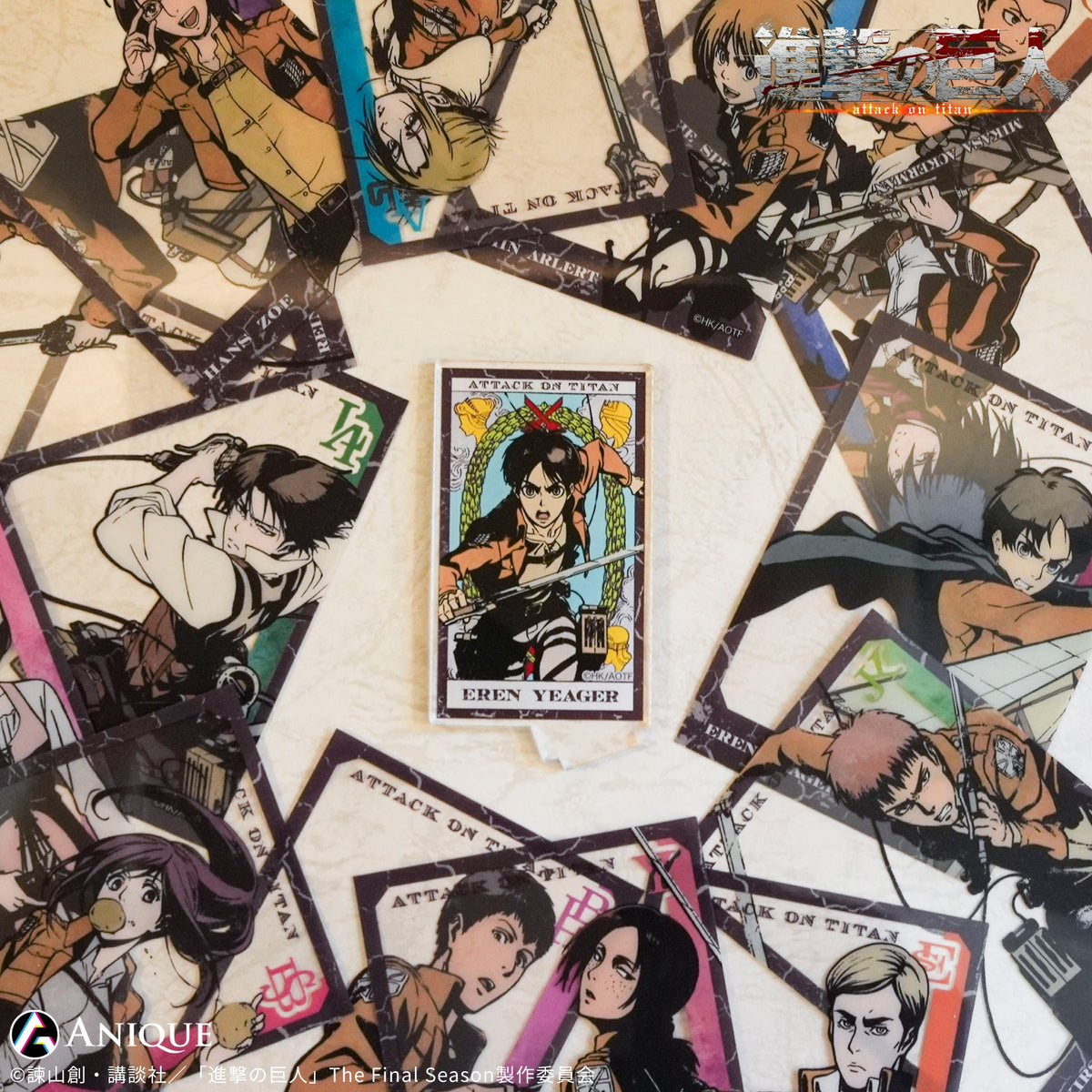 進撃の巨人 ハンジ アクリルスタンド 3点セット Anique Shop JAPAN