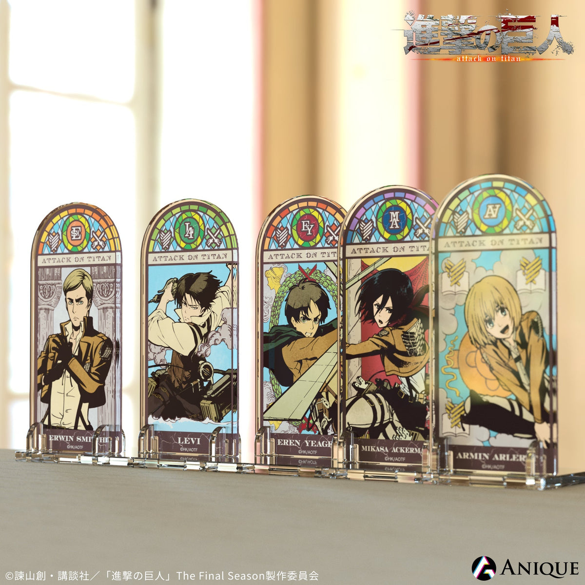 進撃の巨人 リヴァイ★ ステンドグラス風アクリルスタンド 限定 anique 限定 Anique 進撃の巨人 リヴァイ ジオラマ アクスタ ステンド